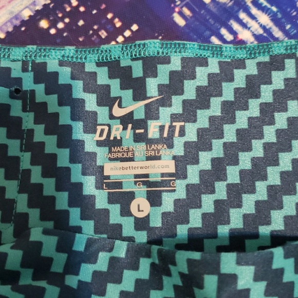 NIKE Dri-Fit leggings size large - Picture 4 of 4